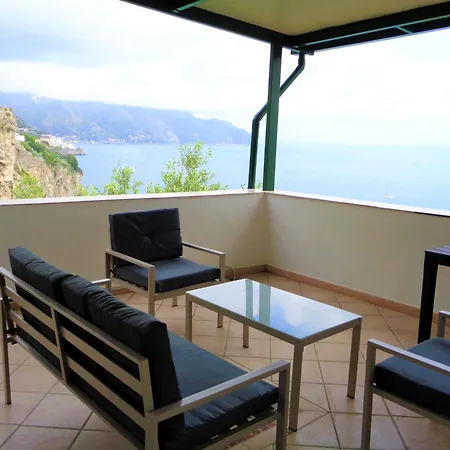 Blue Lagoon Appartement *